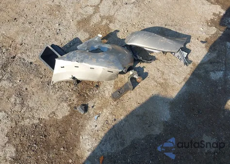 2005 Toyota Tacoma Dbl Cab Prerunner Lng Bed z USA, uszkodzony, nr VIN 5TEKU72N85Z039862